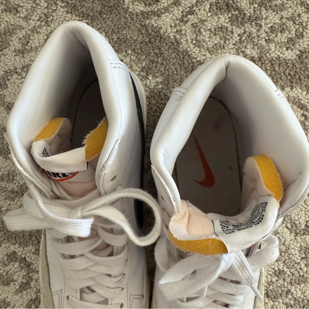 Nike Classic White and Black High-Top Blazer Mid ‘77 Sneaker, 6 - Picture 7 of 11